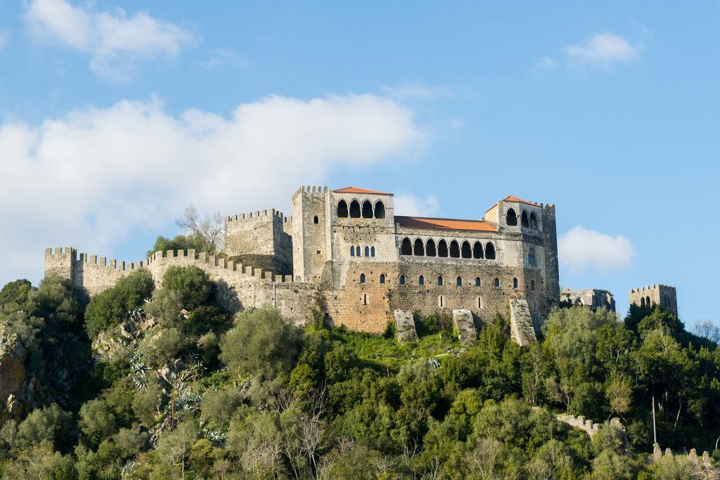 Atlas Hostel Leiria Luaran gambar