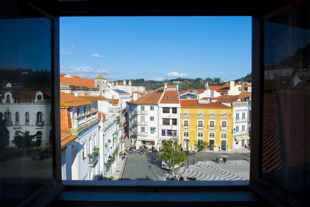 Atlas Hostel Leiria Luaran gambar